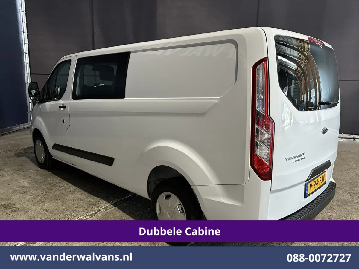 2.0 TDCI 130pk L2H1 Dubbele Cabine Euro6 Airco | 5-Zits | Navigatie | Apple Carplay | LED | Cruisecontrol Android Auto, Stoelverwarming, Parkeersensoren, Achterklep