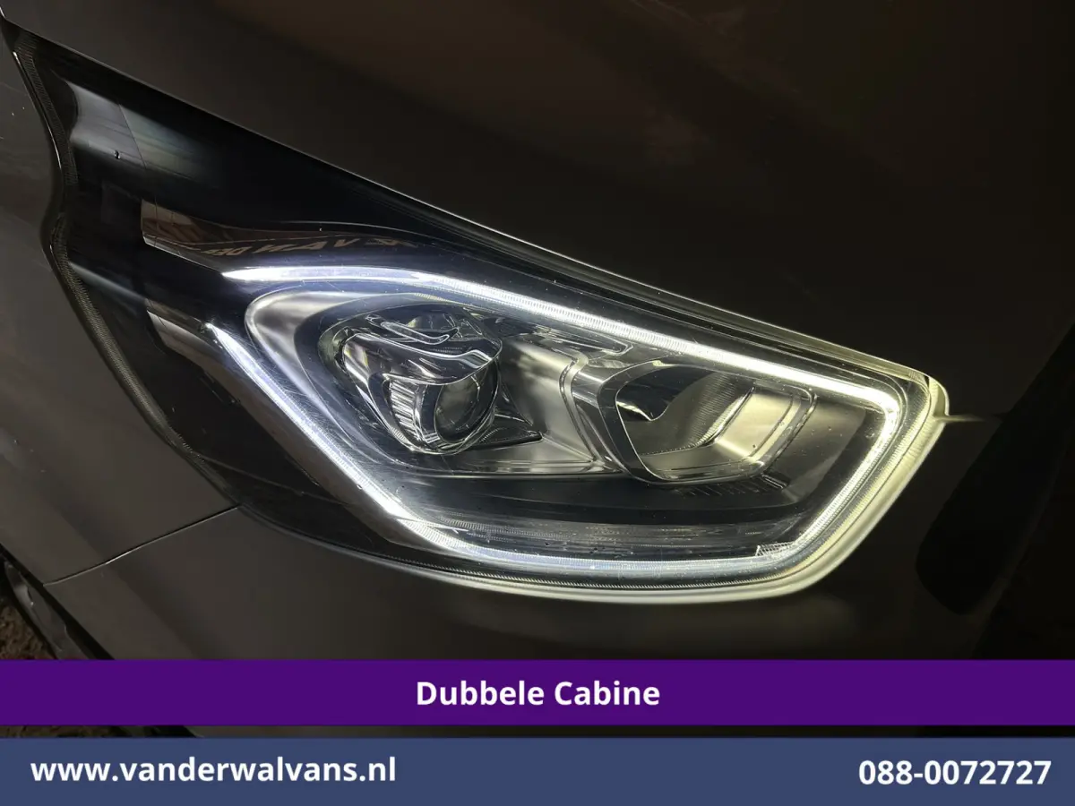 2.0 TDCI 130pk L2H1 Dubbele Cabine Euro6 Airco | 5-Zits | Navigatie | Apple Carplay | LED | Cruisecontrol Android Auto, Stoelverwarming, Parkeersensoren, Achterklep