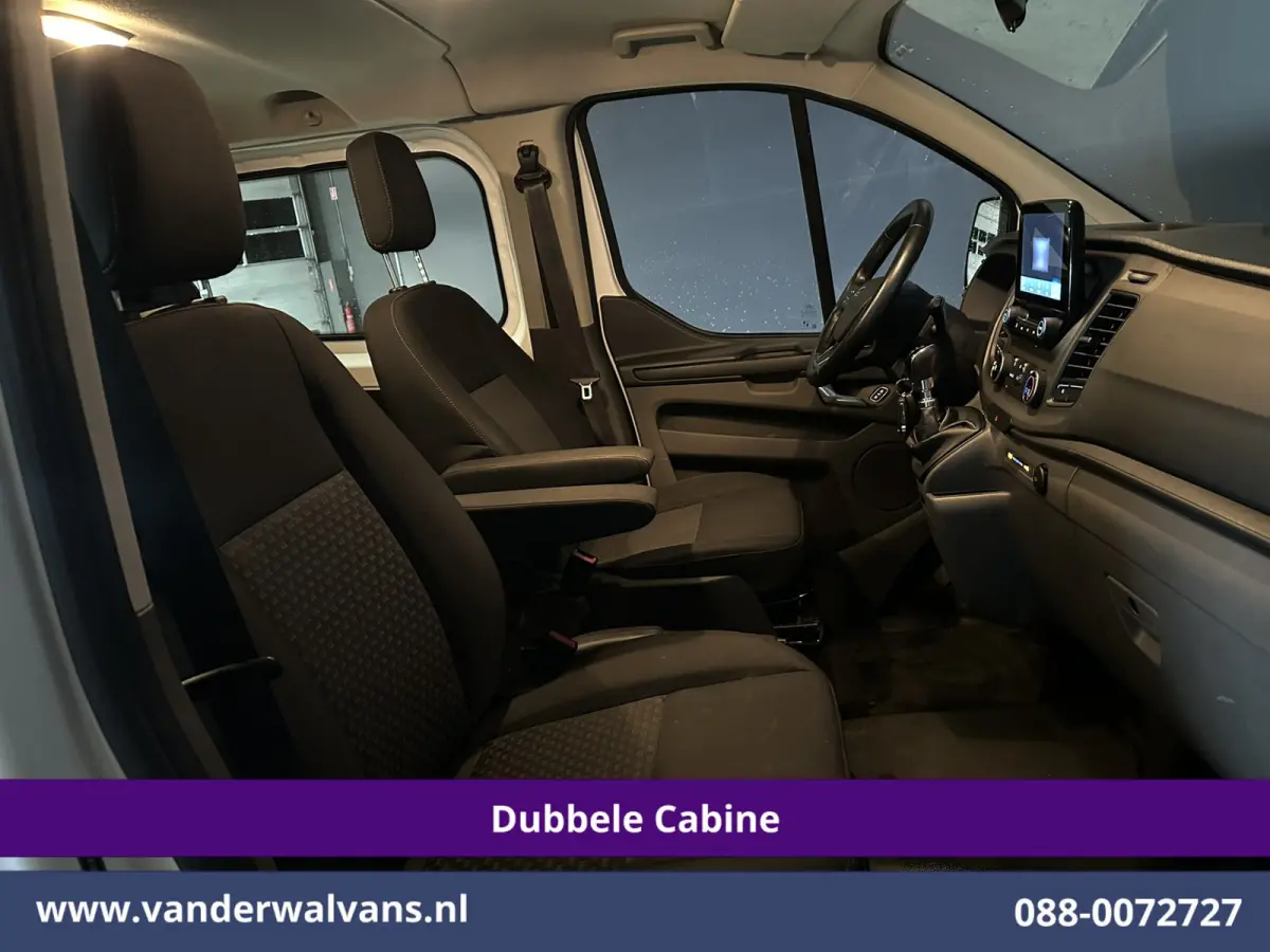 2.0 TDCI 130pk L2H1 Dubbele Cabine Euro6 Airco | 5-Zits | Navigatie | Apple Carplay | LED | Cruisecontrol Android Auto, Stoelverwarming, Parkeersensoren, Achterklep