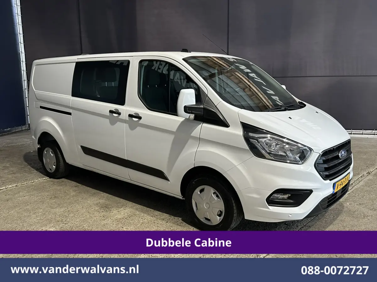 2.0 TDCI 130pk L2H1 Dubbele Cabine Euro6 Airco | 5-Zits | Navigatie | Apple Carplay | LED | Cruisecontrol Android Auto, Stoelverwarming, Parkeersensoren, Achterklep
