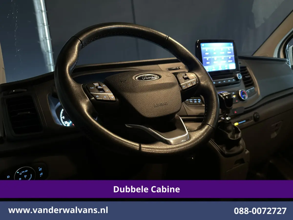 2.0 TDCI 130pk L2H1 Dubbele Cabine Euro6 Airco | 5-Zits | Navigatie | Apple Carplay | LED | Cruisecontrol Android Auto, Stoelverwarming, Parkeersensoren, Achterklep