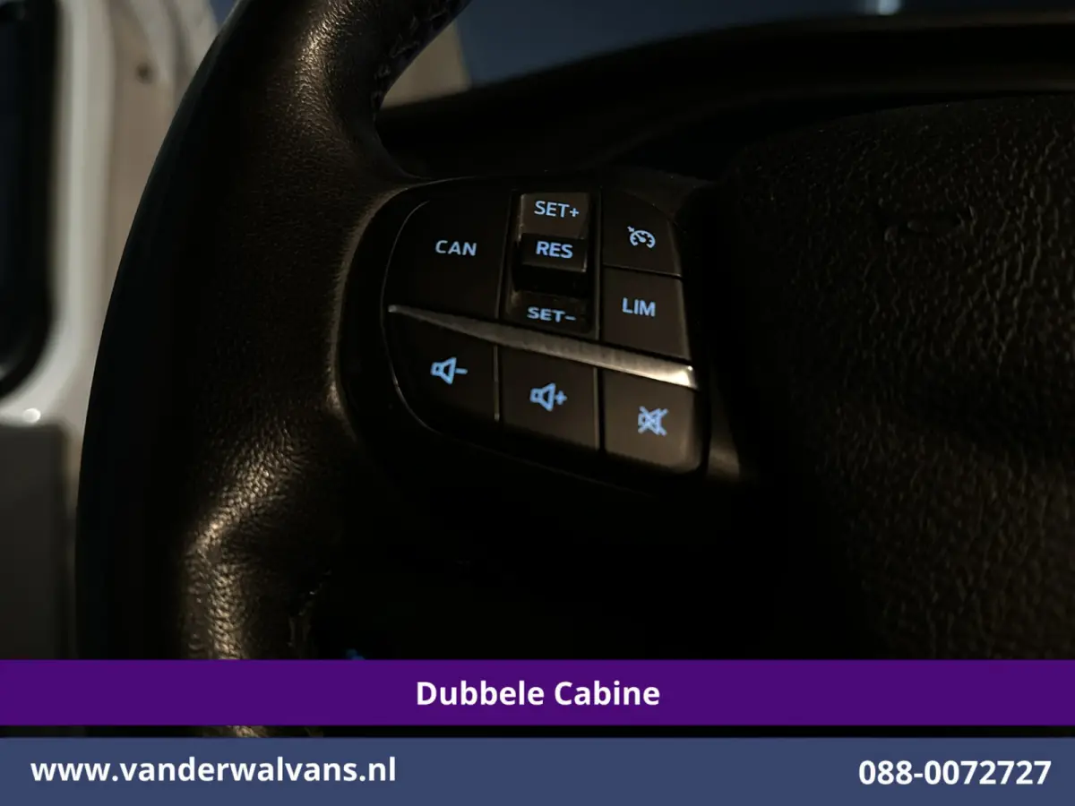 2.0 TDCI 130pk L2H1 Dubbele Cabine Euro6 Airco | 5-Zits | Navigatie | Apple Carplay | LED | Cruisecontrol Android Auto, Stoelverwarming, Parkeersensoren, Achterklep