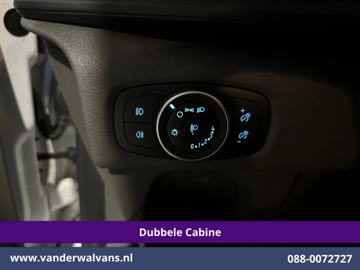 2.0 TDCI 130pk L2H1 Dubbele Cabine Euro6 Airco | 5-Zits | Navigatie | Apple Carplay | LED | Cruisecontrol Android Auto, Stoelverwarming, Parkeersensoren, Achterklep