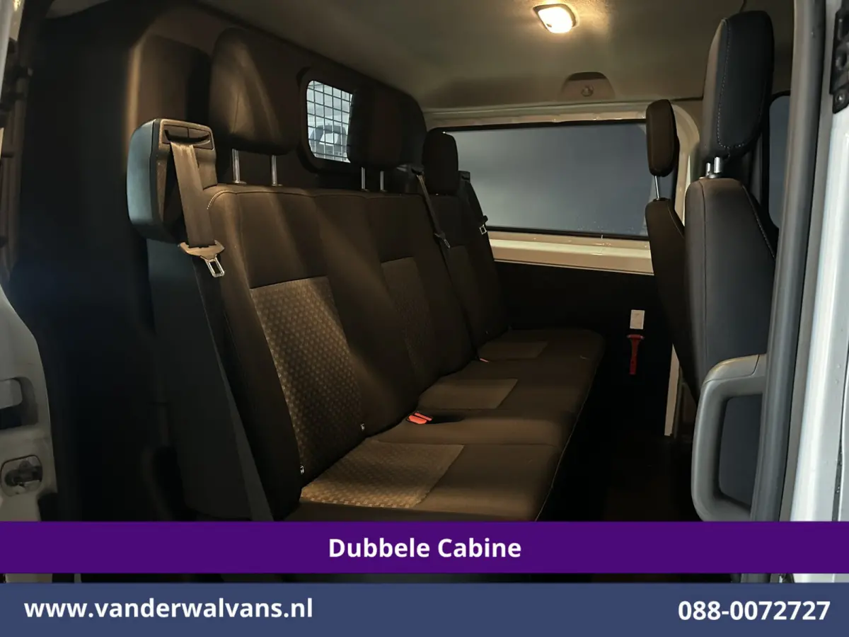 2.0 TDCI 130pk L2H1 Dubbele Cabine Euro6 Airco | 5-Zits | Navigatie | Apple Carplay | LED | Cruisecontrol Android Auto, Stoelverwarming, Parkeersensoren, Achterklep