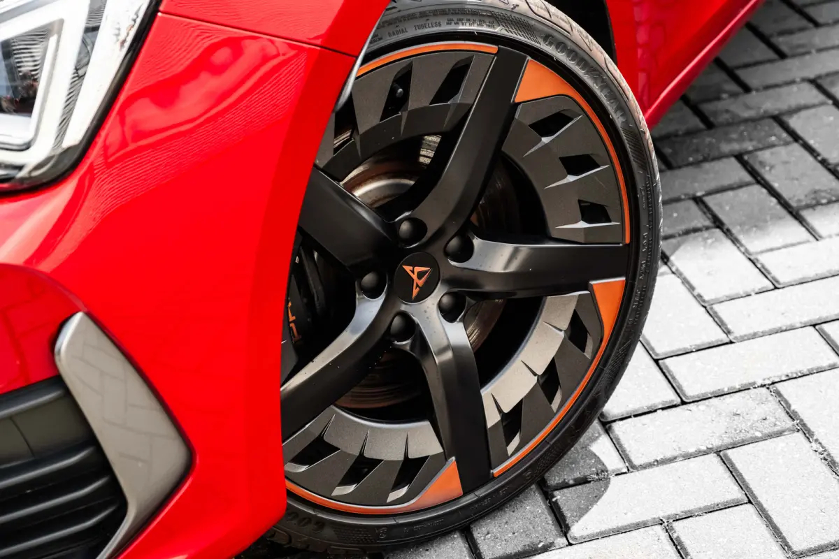 VZ e-Hybrid 245pk DSG/AUTO | Lederen bekleding |soh 91%| Elektrisch verstelb. bestuurdersstoel | Trekhaak | Elektrische achterklep | Adaptive cruise | 19" LMV
