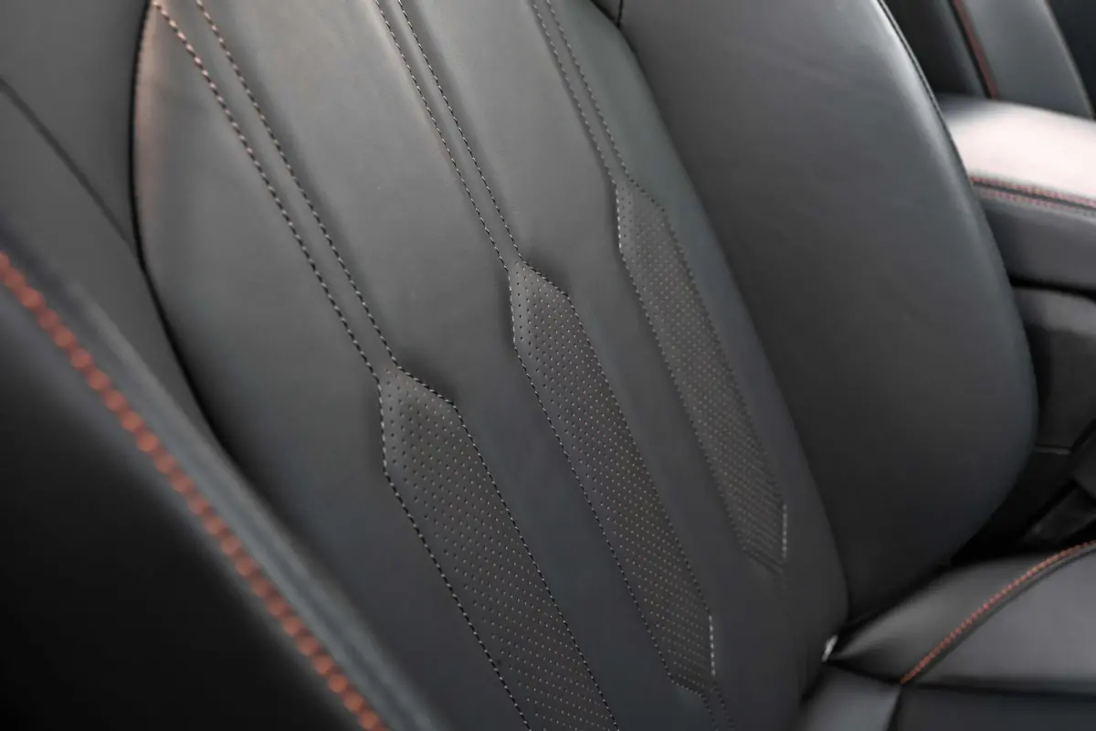 VZ e-Hybrid 245pk DSG/AUTO | Lederen bekleding |soh 91%| Elektrisch verstelb. bestuurdersstoel | Trekhaak | Elektrische achterklep | Adaptive cruise | 19" LMV