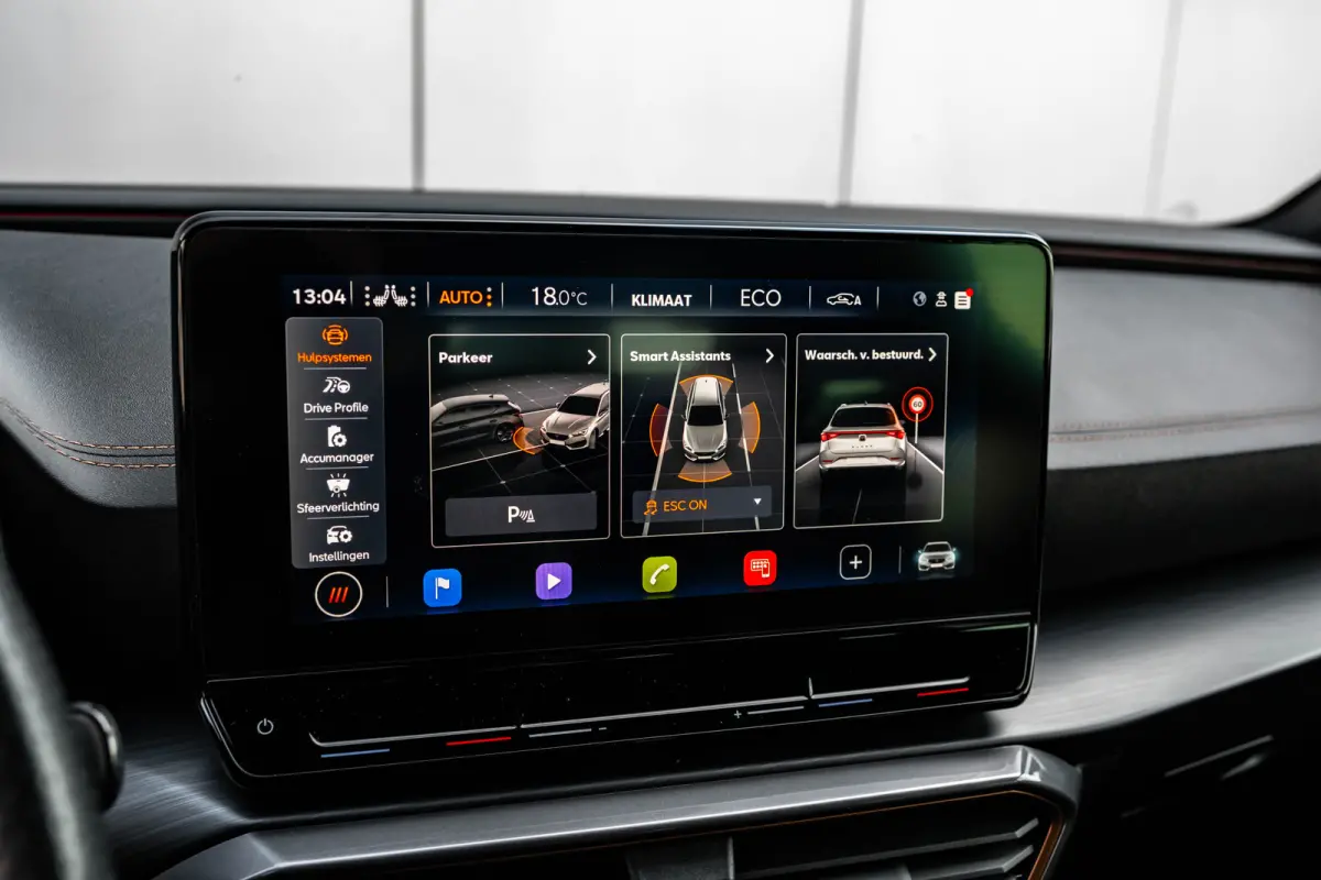 VZ e-Hybrid 245pk DSG/AUTO | Lederen bekleding |soh 91%| Elektrisch verstelb. bestuurdersstoel | Trekhaak | Elektrische achterklep | Adaptive cruise | 19" LMV