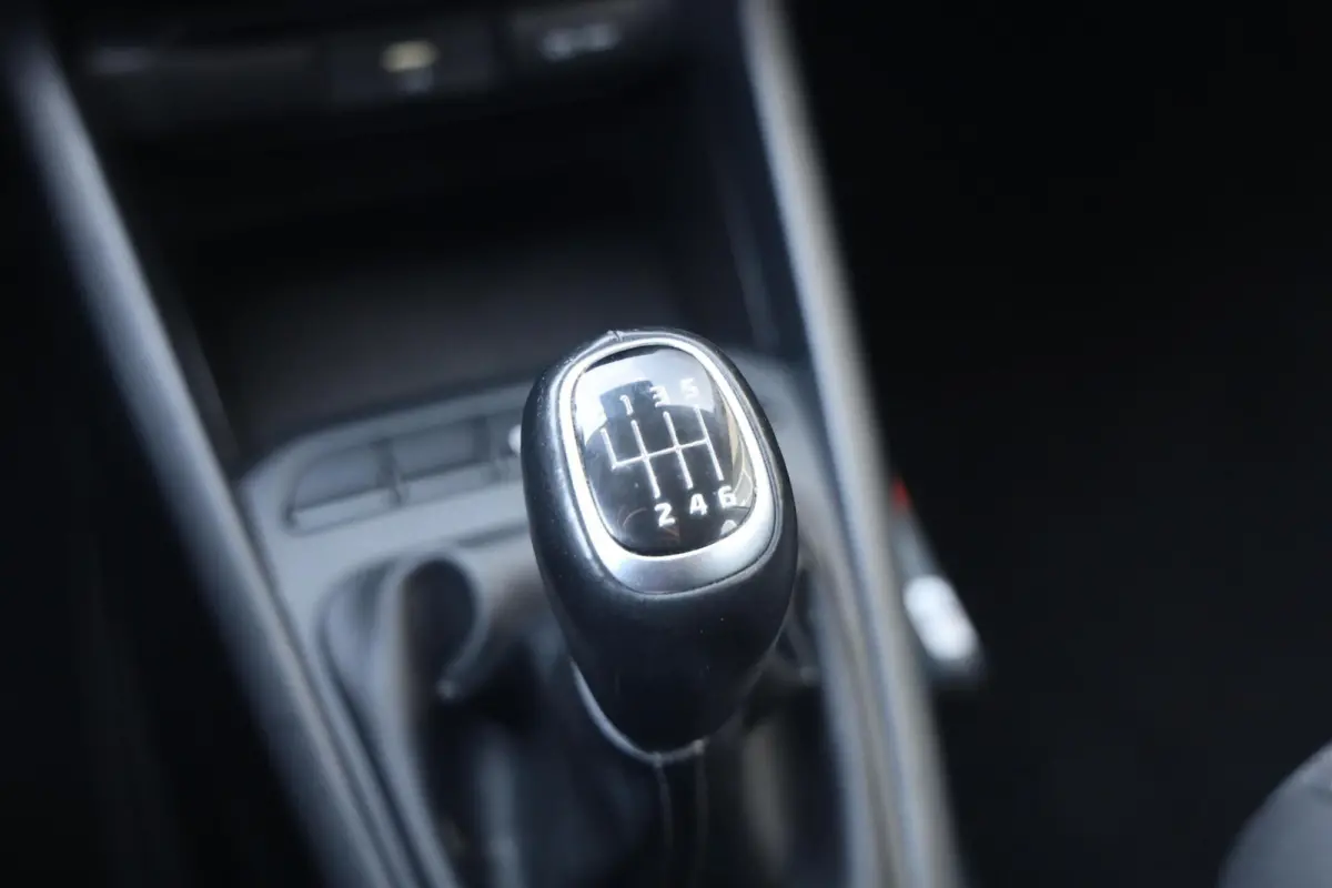 1.0 T-GDi MHEV DynamicLine|Camera|Cruise control|Apple carplay/Android auto|