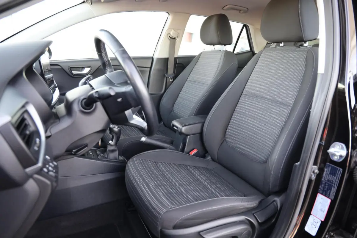 1.0 T-GDi MHEV DynamicLine|Camera|Cruise control|Apple carplay/Android auto|