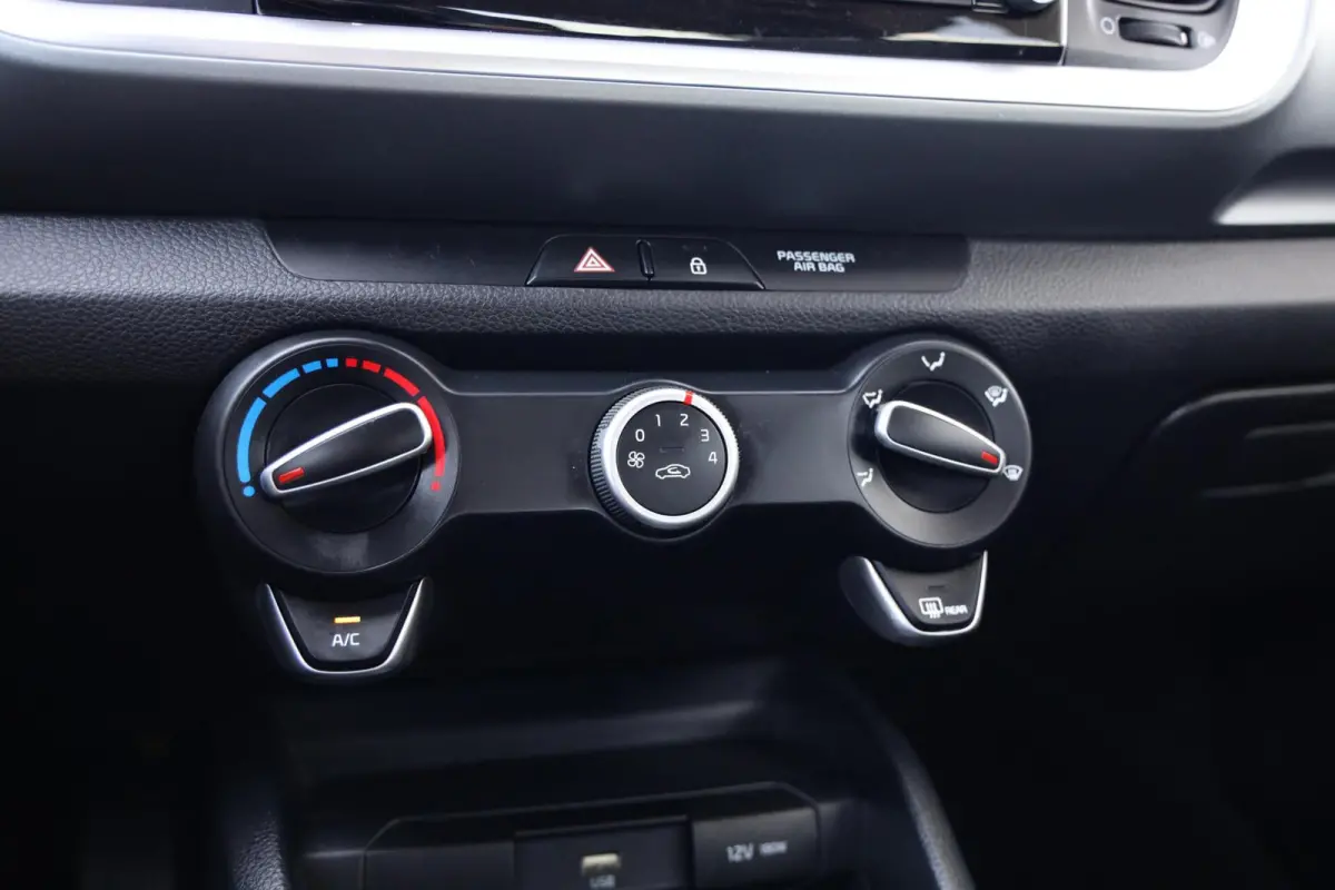 1.0 T-GDi MHEV DynamicLine|Camera|Cruise control|Apple carplay/Android auto|
