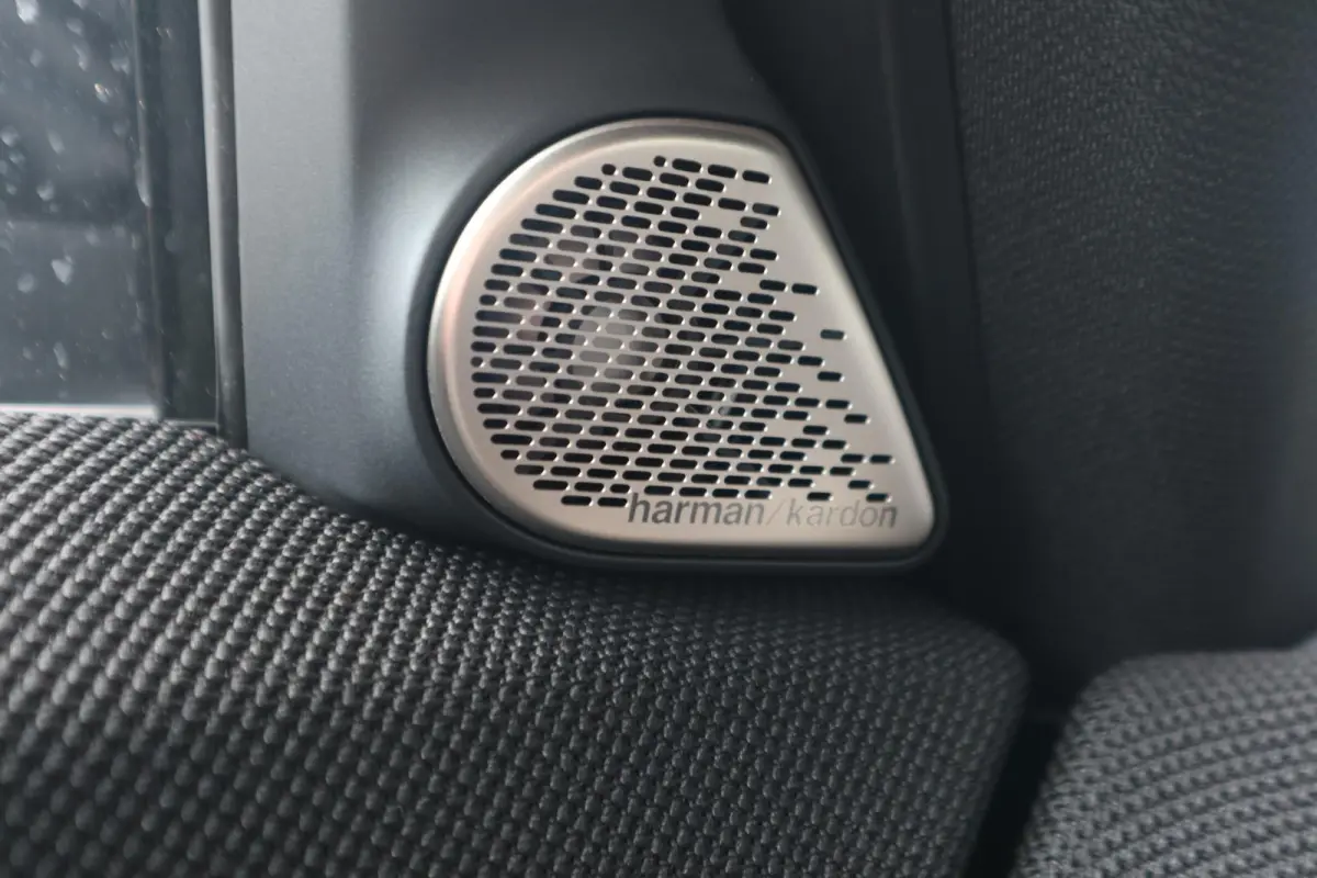 C | John Cooper Works Trim + Pakket L