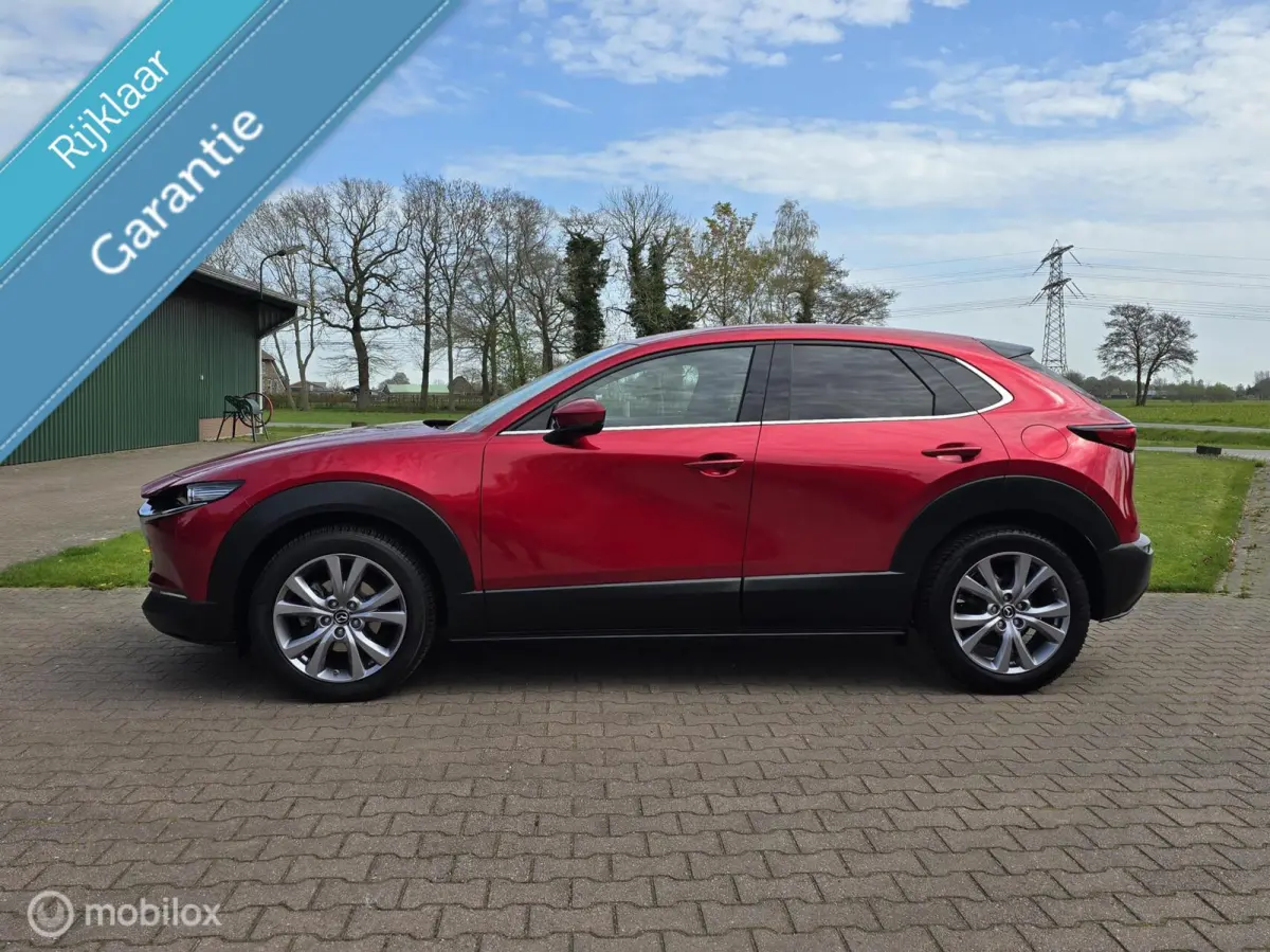 2.0 e-SkyActiv M Hybrid/18 INCH/NAVI/CLIMA/PDC