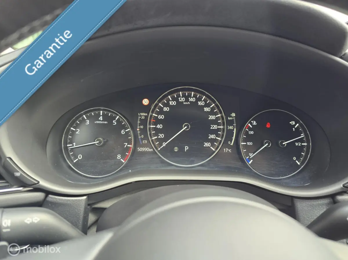 2.0 e-SkyActiv M Hybrid/18 INCH/NAVI/CLIMA/PDC