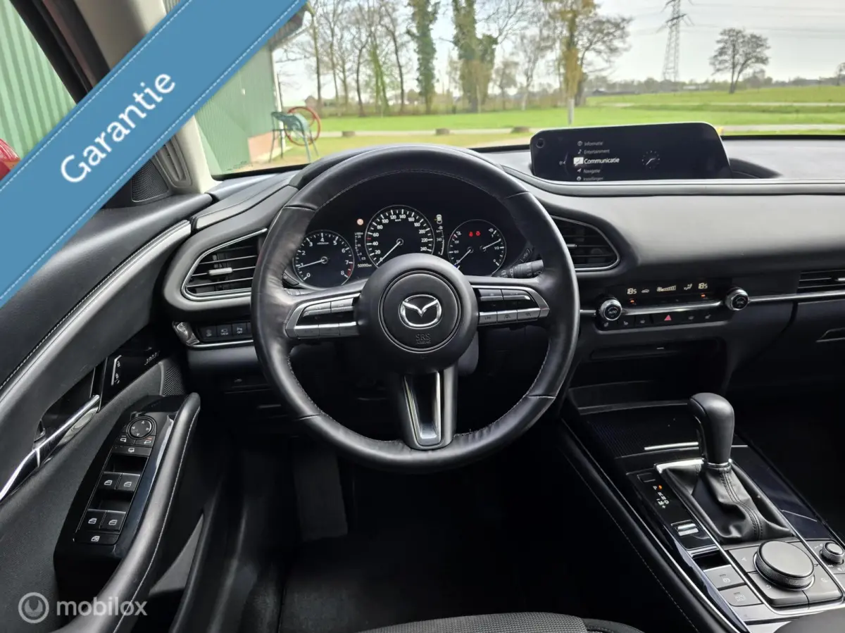 2.0 e-SkyActiv M Hybrid/18 INCH/NAVI/CLIMA/PDC