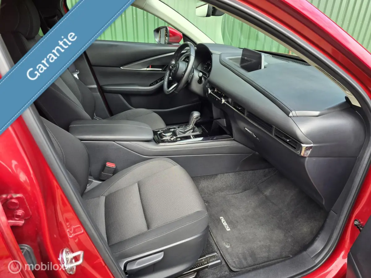 2.0 e-SkyActiv M Hybrid/18 INCH/NAVI/CLIMA/PDC