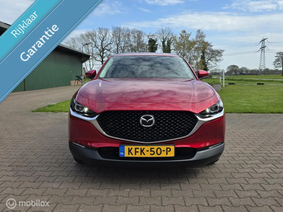 2.0 e-SkyActiv M Hybrid/18 INCH/NAVI/CLIMA/PDC