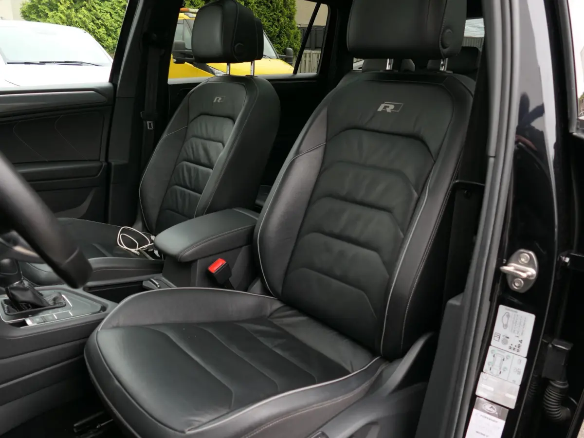 1.4 TSI Highline Business R 7p. | 3x R-line | Leder | 360°-camera | Panoramadak | Virtual Cockpit | Trekhaak | Memory | Apple-/android Carplay | Elektrische achterklep | ACC