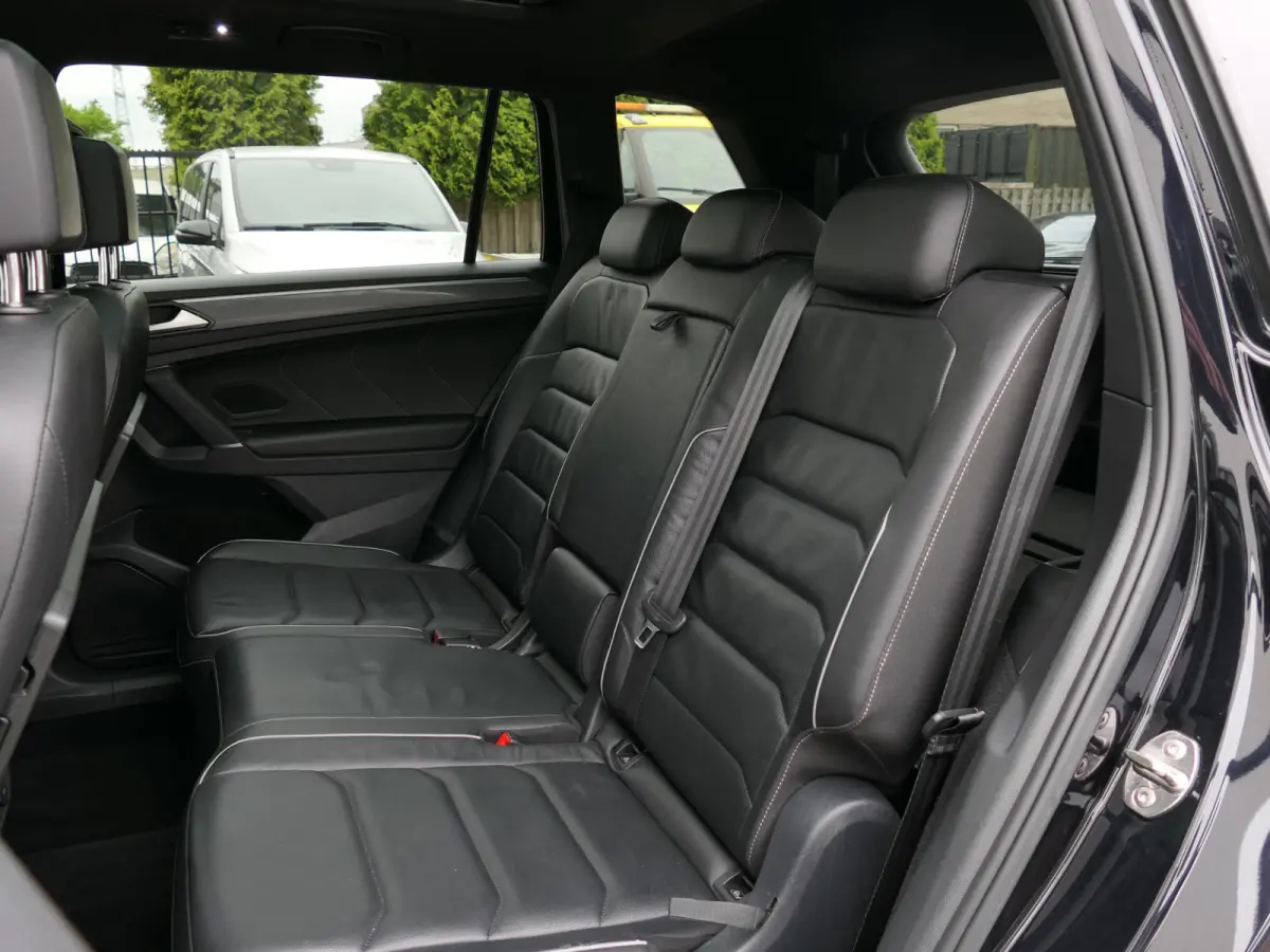 1.4 TSI Highline Business R 7p. | 3x R-line | Leder | 360°-camera | Panoramadak | Virtual Cockpit | Trekhaak | Memory | Apple-/android Carplay | Elektrische achterklep | ACC