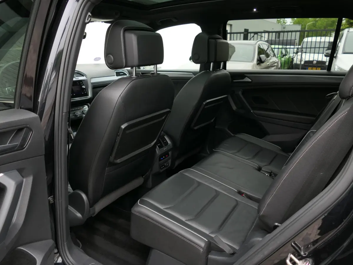 1.4 TSI Highline Business R 7p. | 3x R-line | Leder | 360°-camera | Panoramadak | Virtual Cockpit | Trekhaak | Memory | Apple-/android Carplay | Elektrische achterklep | ACC