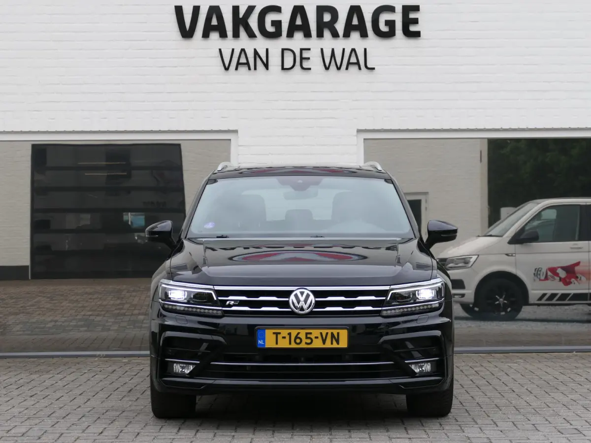 1.4 TSI Highline Business R 7p. | 3x R-line | Leder | 360°-camera | Panoramadak | Virtual Cockpit | Trekhaak | Memory | Apple-/android Carplay | Elektrische achterklep | ACC
