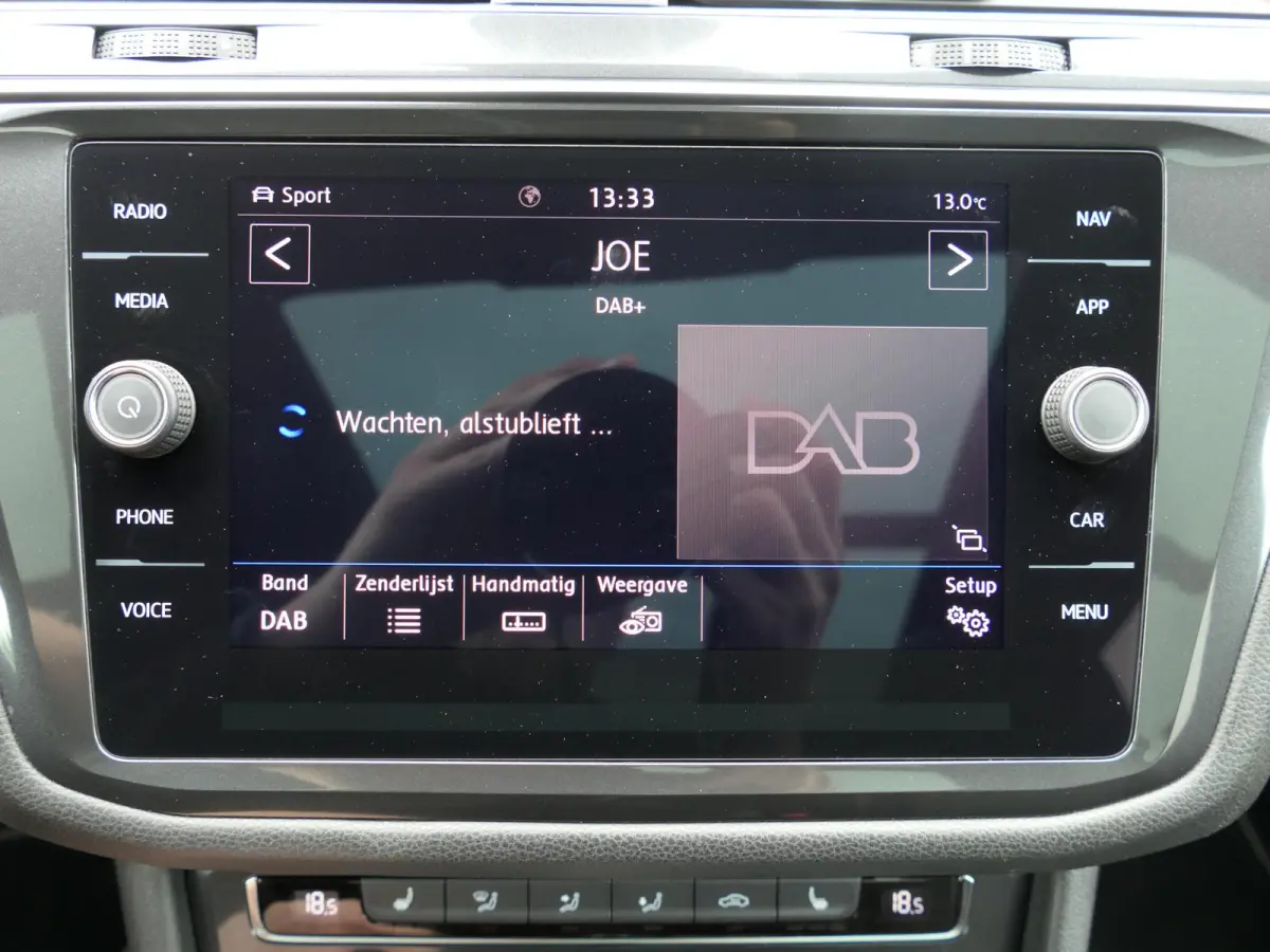 1.4 TSI Highline Business R 7p. | 3x R-line | Leder | 360°-camera | Panoramadak | Virtual Cockpit | Trekhaak | Memory | Apple-/android Carplay | Elektrische achterklep | ACC