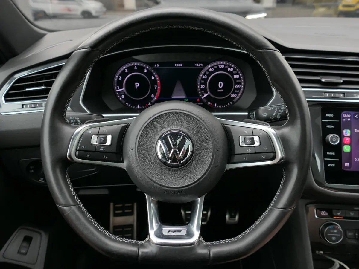 1.4 TSI Highline Business R 7p. | 3x R-line | Leder | 360°-camera | Panoramadak | Virtual Cockpit | Trekhaak | Memory | Apple-/android Carplay | Elektrische achterklep | ACC