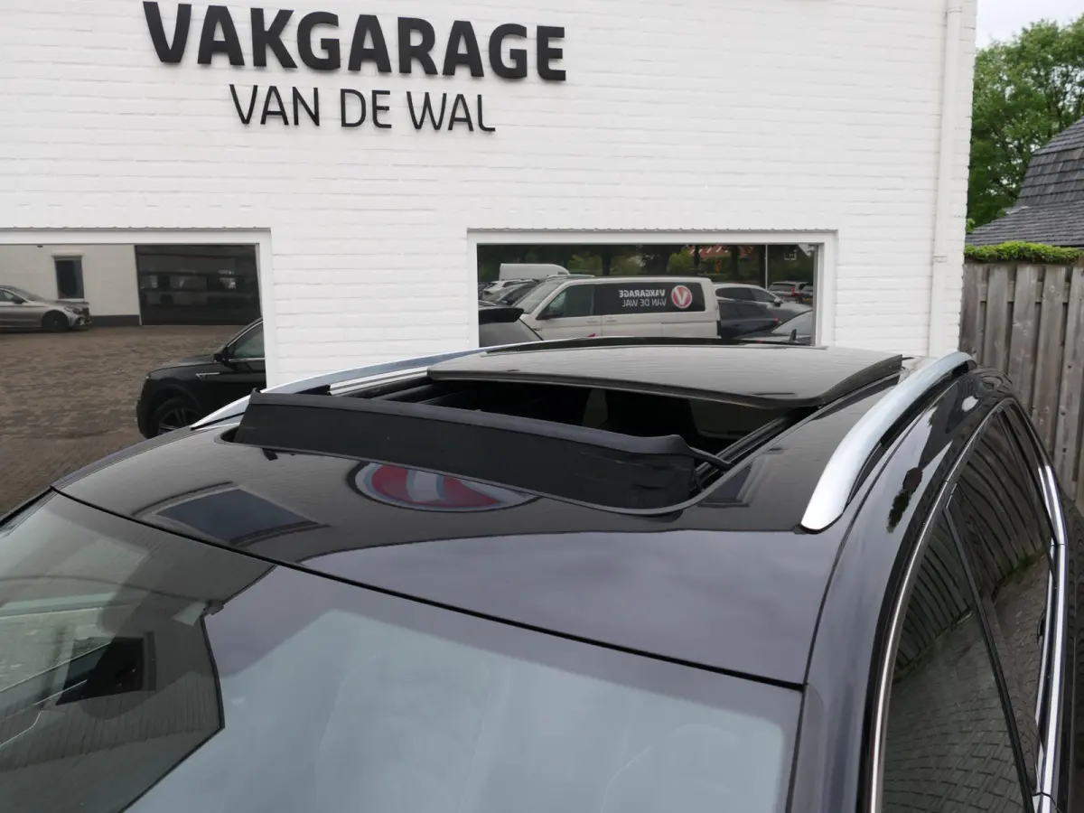 1.4 TSI Highline Business R 7p. | 3x R-line | Leder | 360°-camera | Panoramadak | Virtual Cockpit | Trekhaak | Memory | Apple-/android Carplay | Elektrische achterklep | ACC