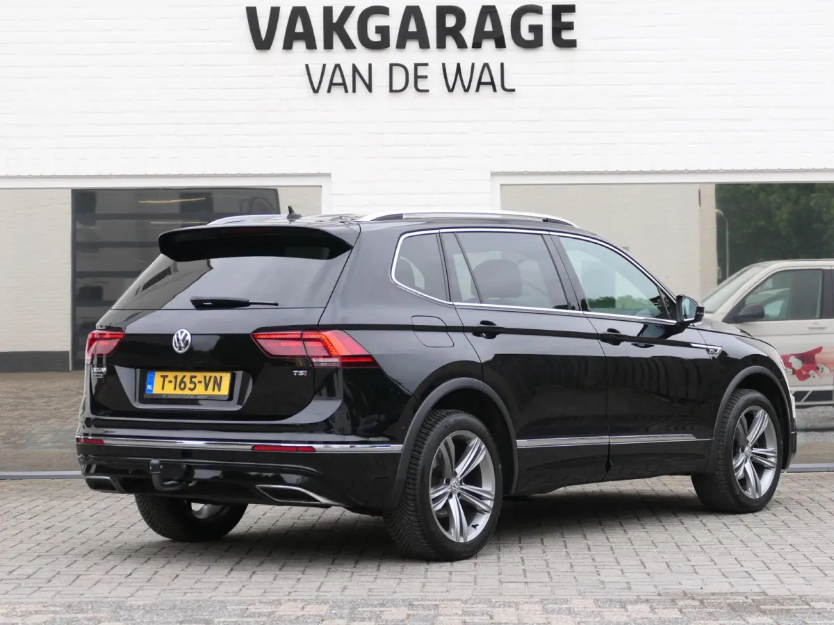1.4 TSI Highline Business R 7p. | 3x R-line | Leder | 360°-camera | Panoramadak | Virtual Cockpit | Trekhaak | Memory | Apple-/android Carplay | Elektrische achterklep | ACC