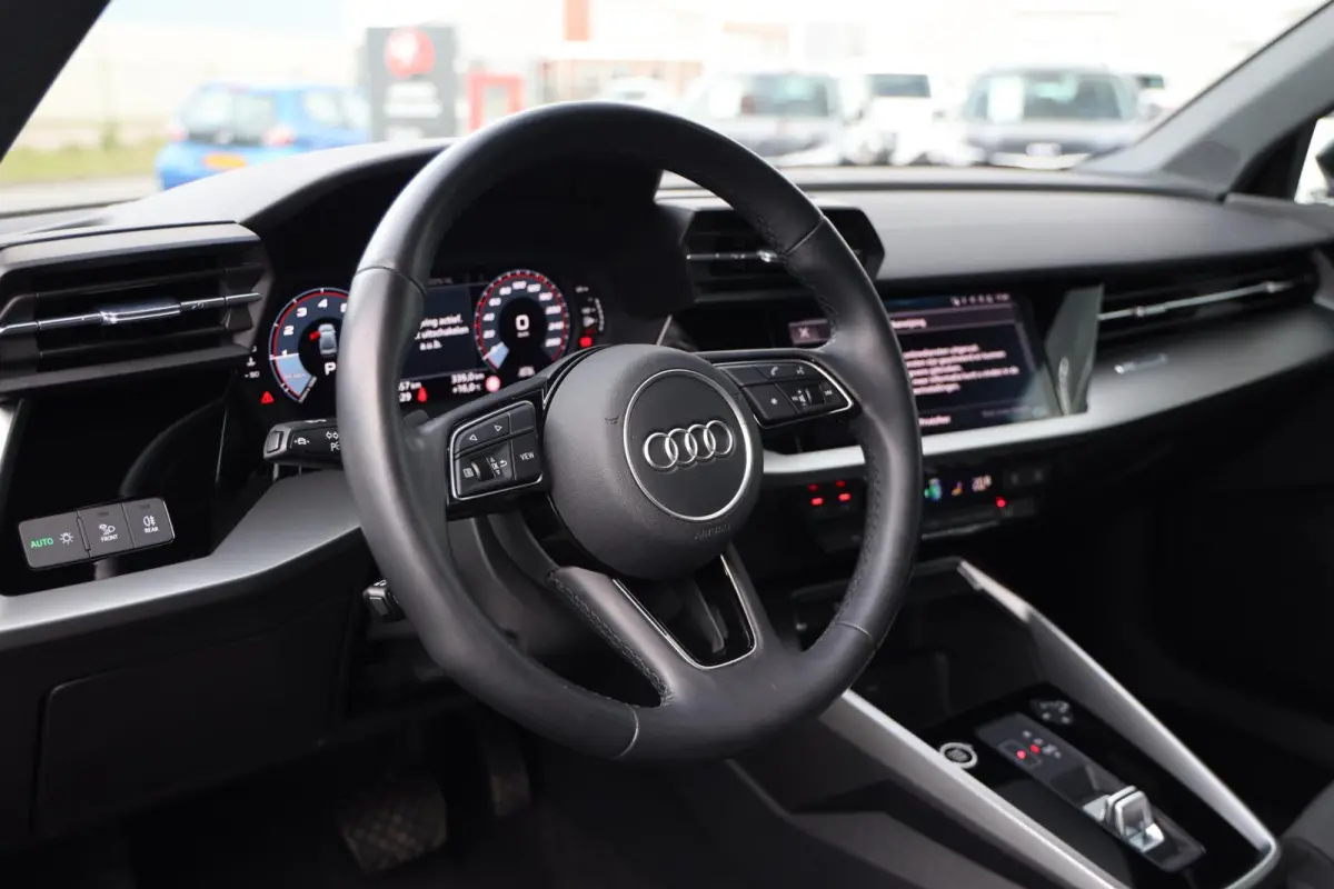 30 TFSI Business edition|Automaat|Afn. Trekhaak|Digitale cockpit|