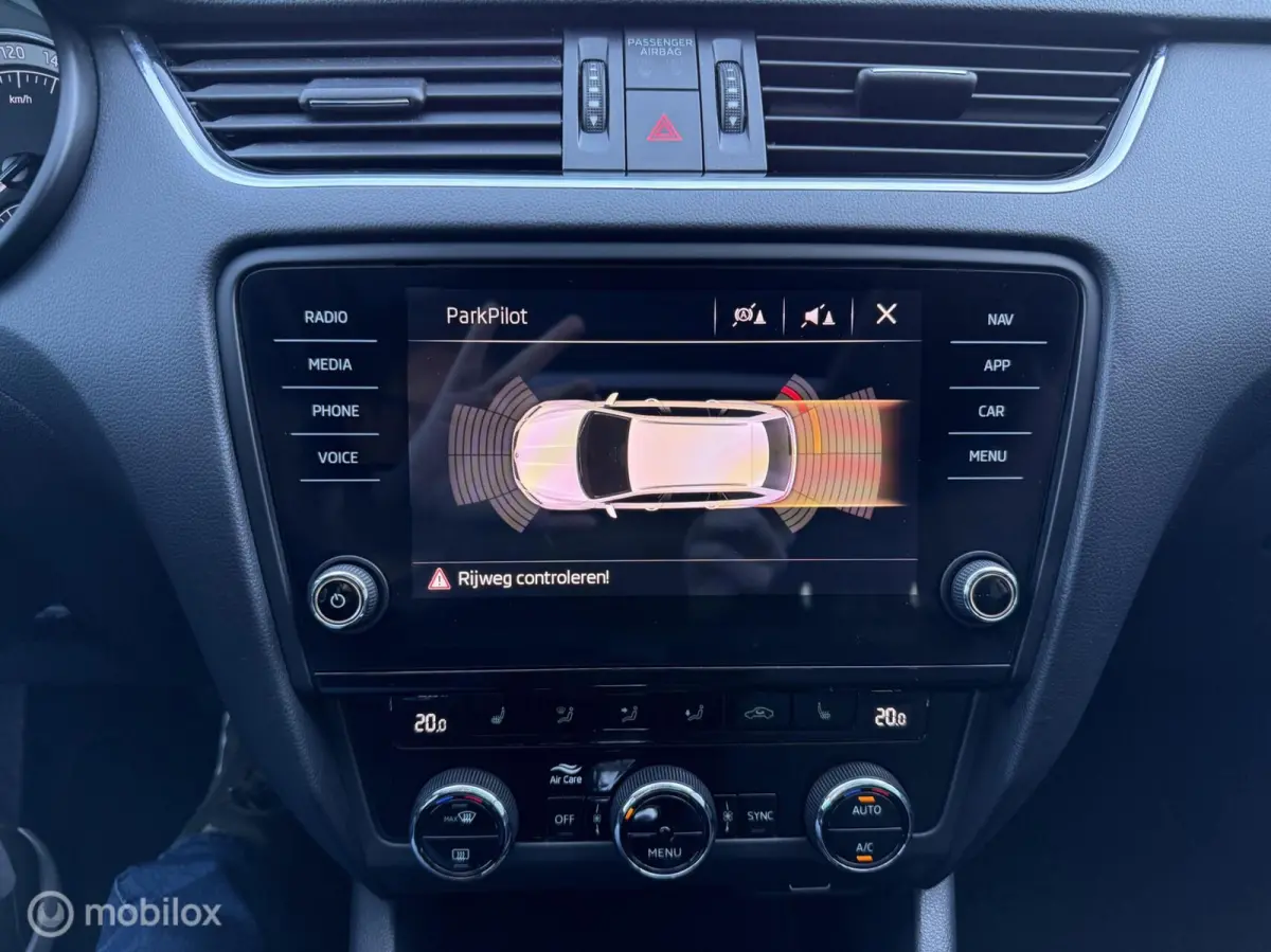 1.8 TSI Style PANORAMADAK | AUTOMAAT |