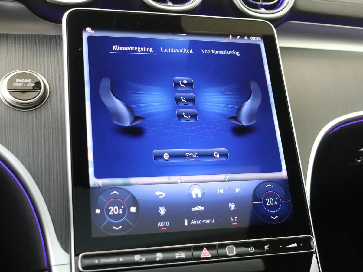 300 e AMG Line Panoramadak/ 19 inch/ Night/ Burmester/ Digital Light/ Winter Pack/