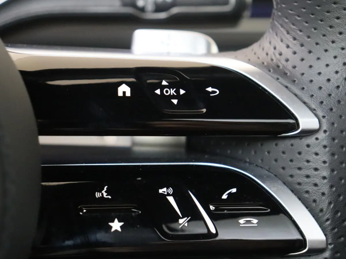 400 e 4MATIC AMG Line / Memory-Stoelen / Panorama-dak / Burmester / Luchtvering /