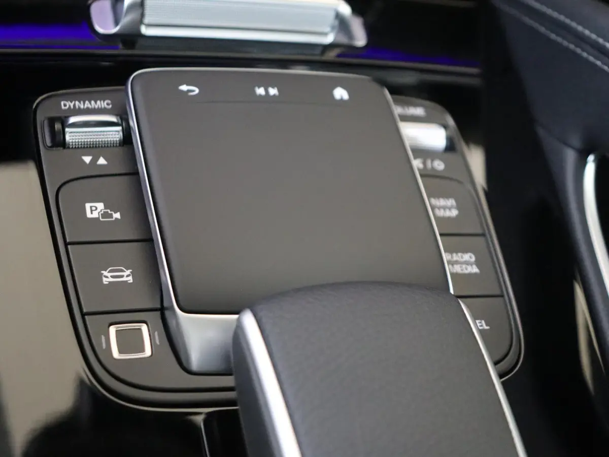 400 e 4MATIC AMG Line / Memory-Stoelen / Panorama-dak / Burmester / Luchtvering /