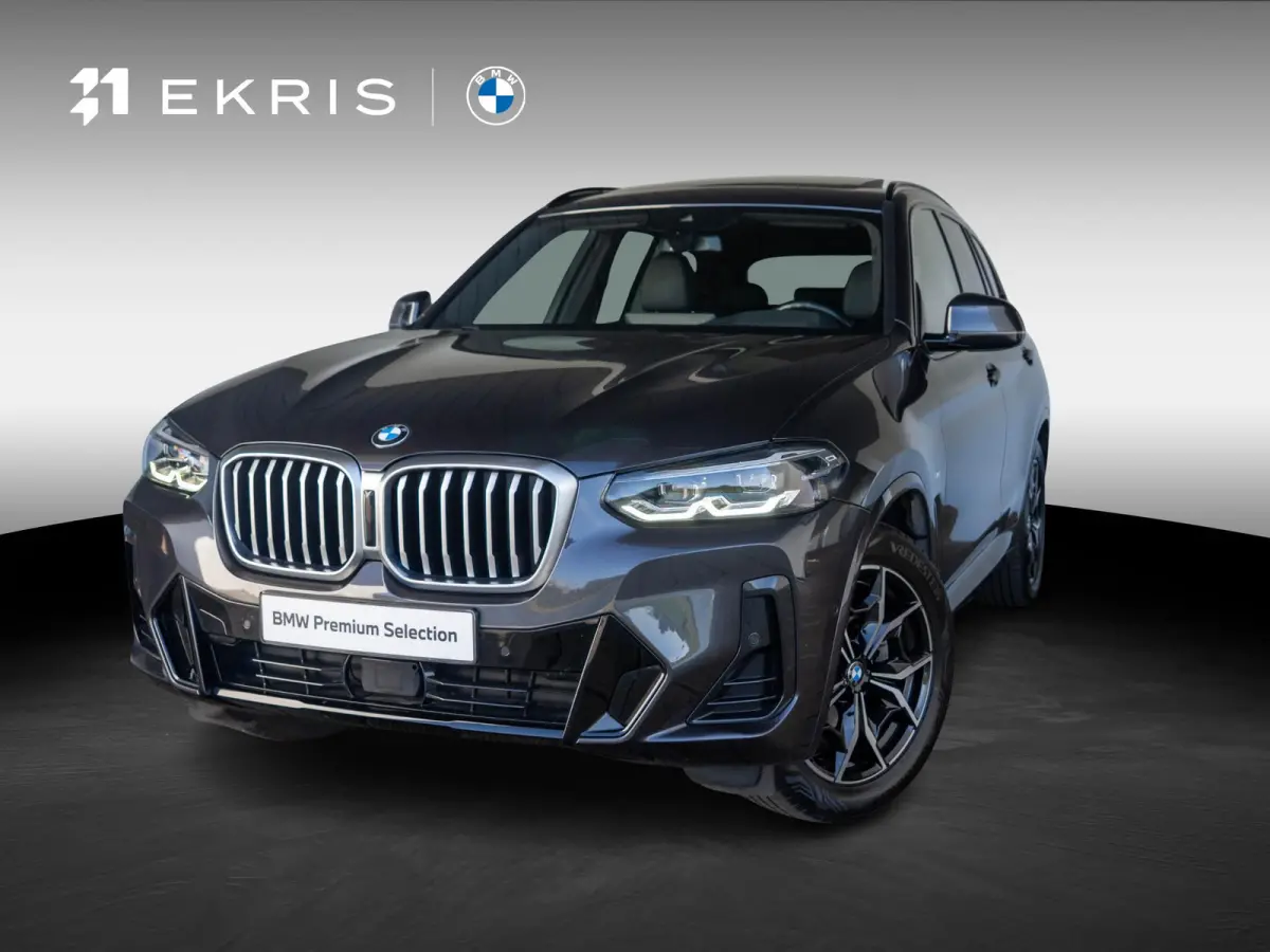 xDrive20i | M Sportpakket | Stuurwielrand verwarmd | Achteruitrijcamera | Panoramadak | Stoelverwarming | Head-Up Display | 19''
