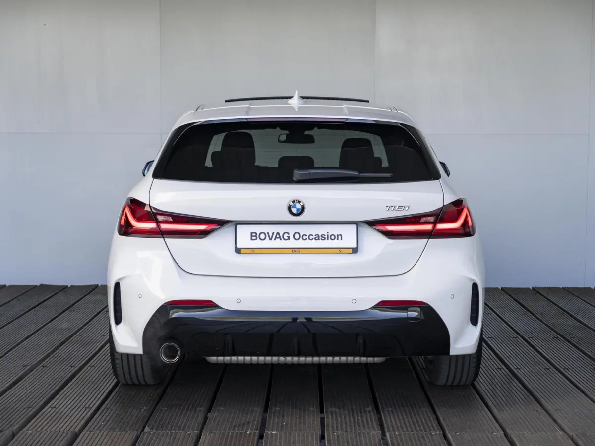 118i | M Sport | Panoramadak | PDC | Cruise Control | 17''