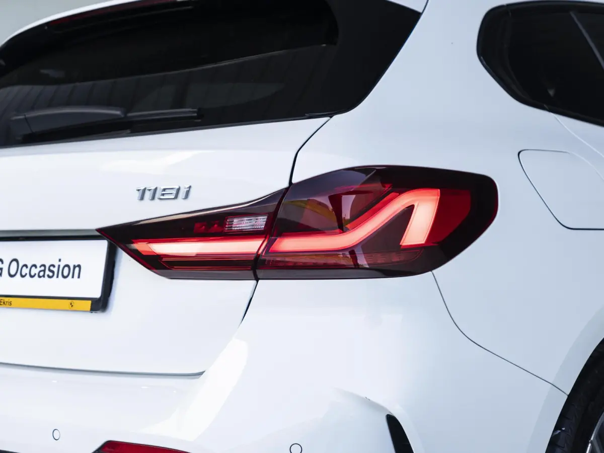118i | M Sport | Panoramadak | PDC | Cruise Control | 17''