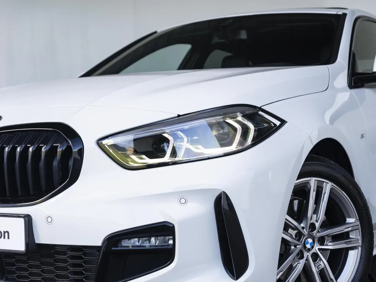 118i | M Sport | Panoramadak | PDC | Cruise Control | 17''