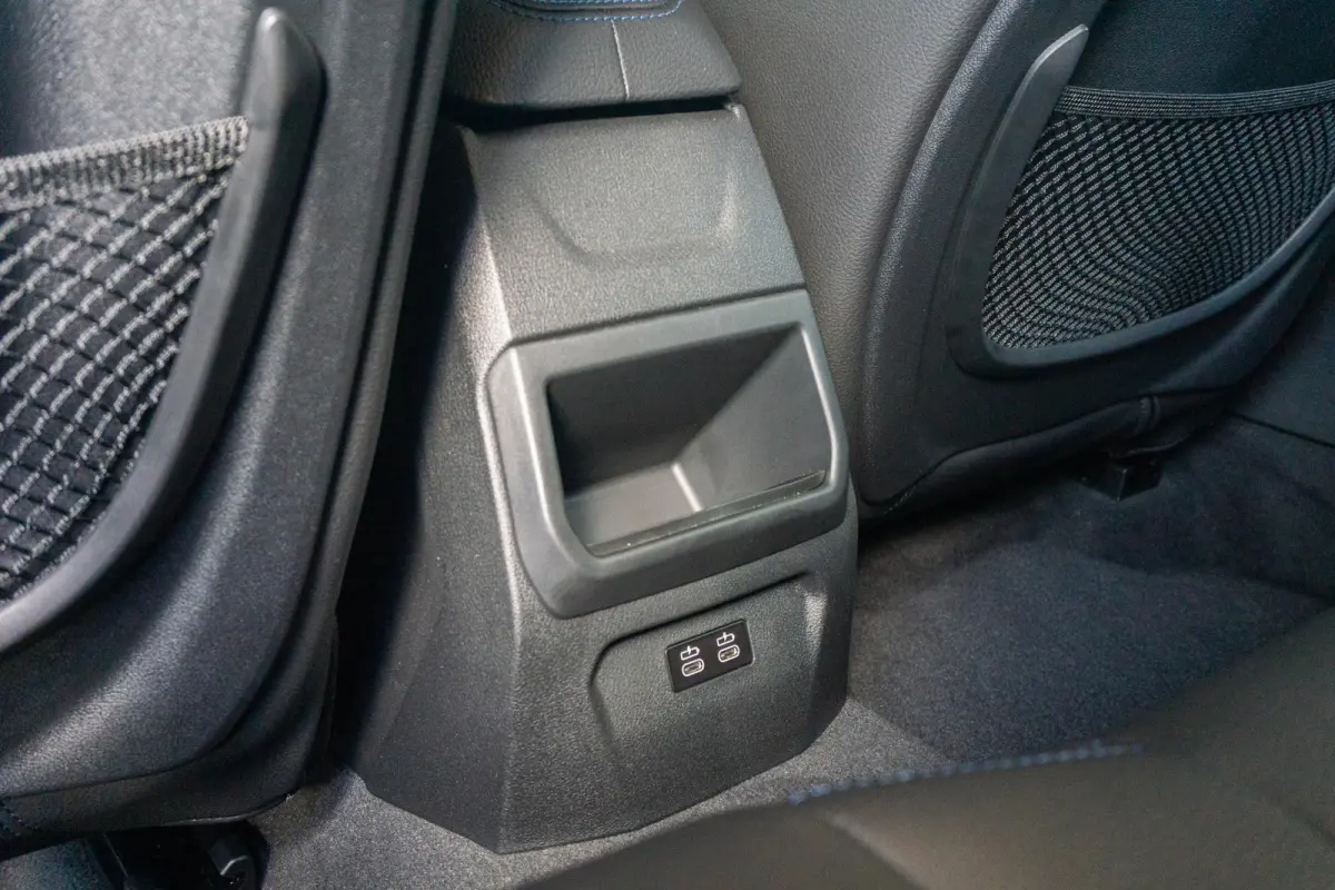 118i | M Sport | Panoramadak | PDC | Cruise Control | 17''