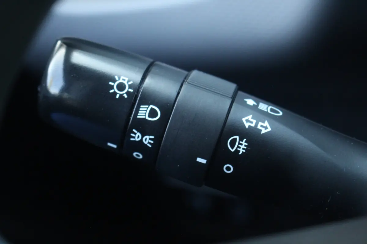 1.0 e-VTi Active | Camera | Carplay | Airco | DAB | Bluetooth | Camera | Carplay | Airco | DAB | Bluetooth |