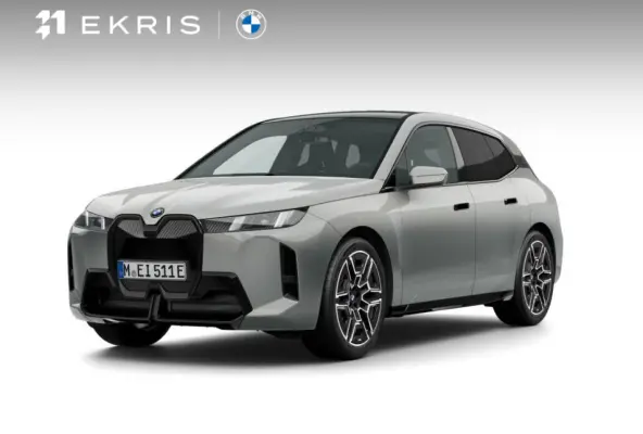 xDrive45 | M Sportpakket Pro | Comfort Pakket | Innovation Pack | Soft-close | Panoramadak | Trekhaak
