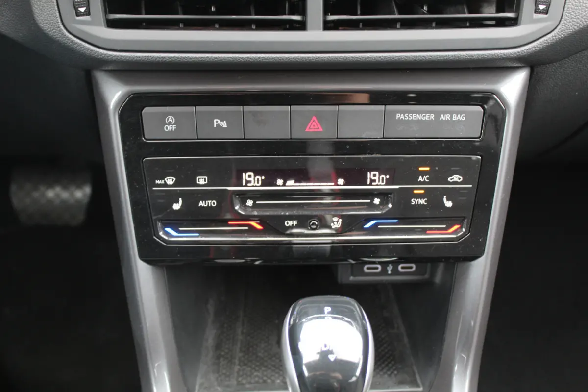 1.0 TSI Carat Style DSG-automaat | Apple carplay/Android auto | LED