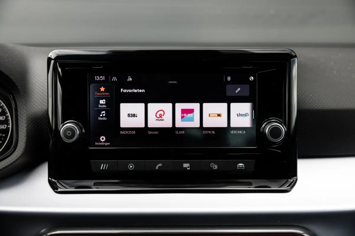 1.5 TSI Sport | CarPlay | Climate Control | Cruise Control |