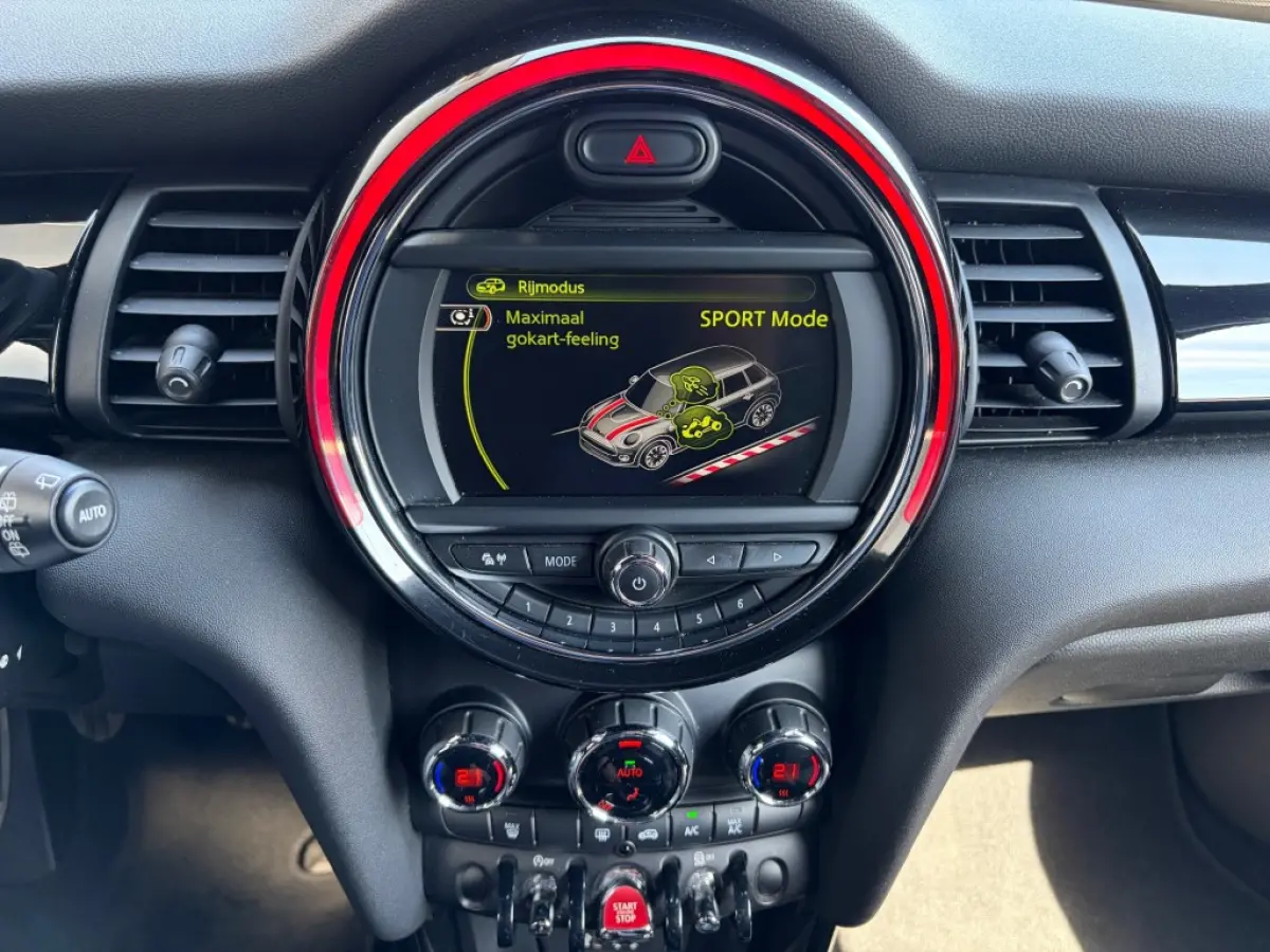1.5 JCW pakket Leder Navi LED PDC Cruise NL-auto
