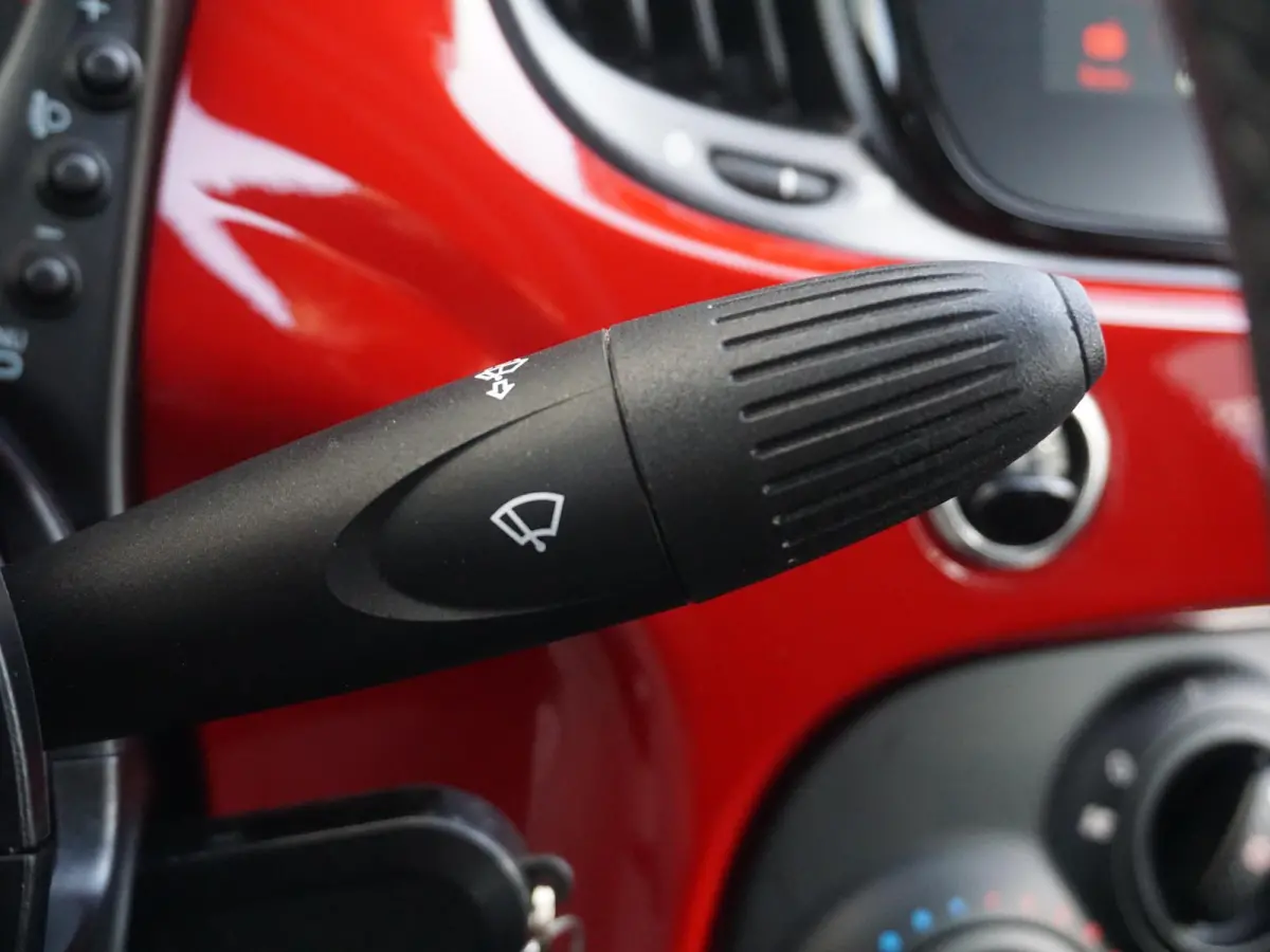 1.0 Hybrid RED Cabriolet