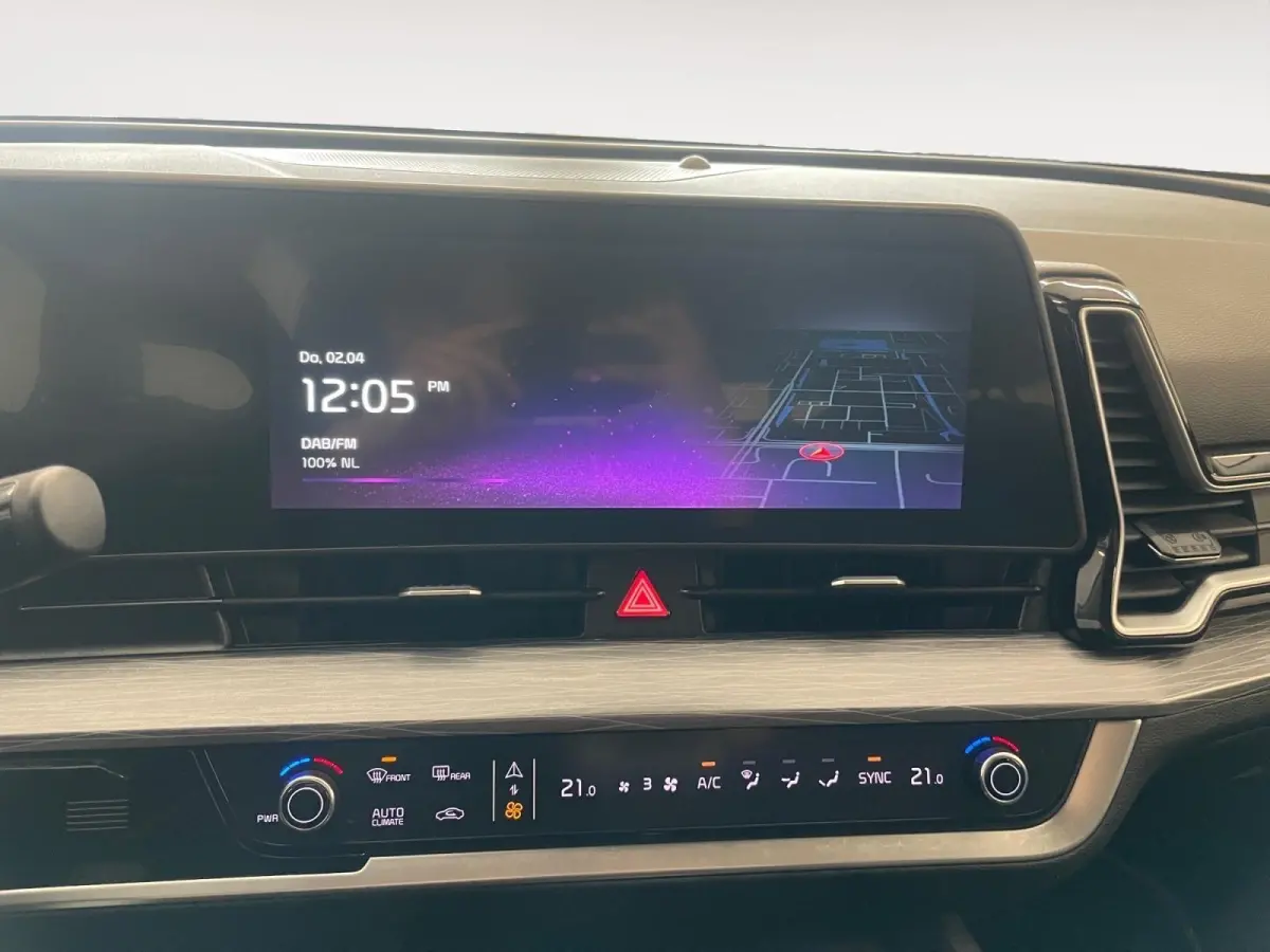 1.6 T-GDi MHEV DynamicLine | Cruise Control | Climate Control | Navigatie | Apple Carplay/Android Auto | Camera | Stoelverwarming | Stuurverwarming | Parkeersensoren |
