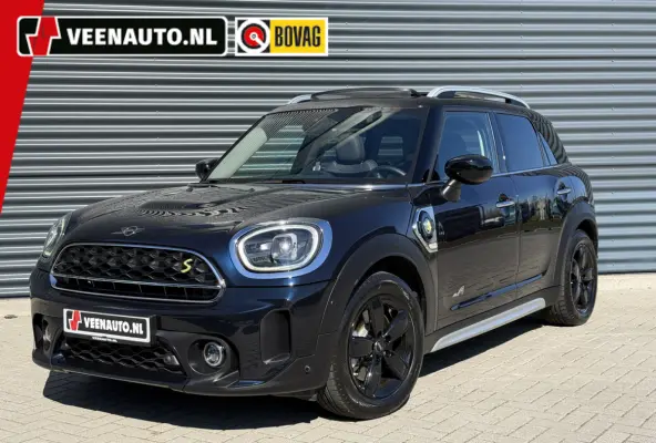 1.5 Cooper ALL4 Pano/H&K/Leder/Camera