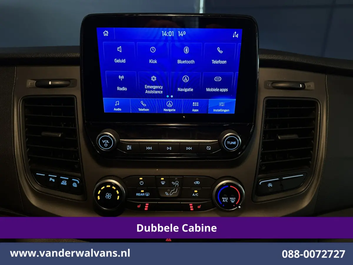 2.0 TDCI 131pk L2H1 Dubbele Cabine Euro6 Airco | 5-Zits | Xenon | Navigatie | Cruisecontrol | LED | 2800kg Trekhaak Stoelverwarming, Parkeersensoren, Achterklep