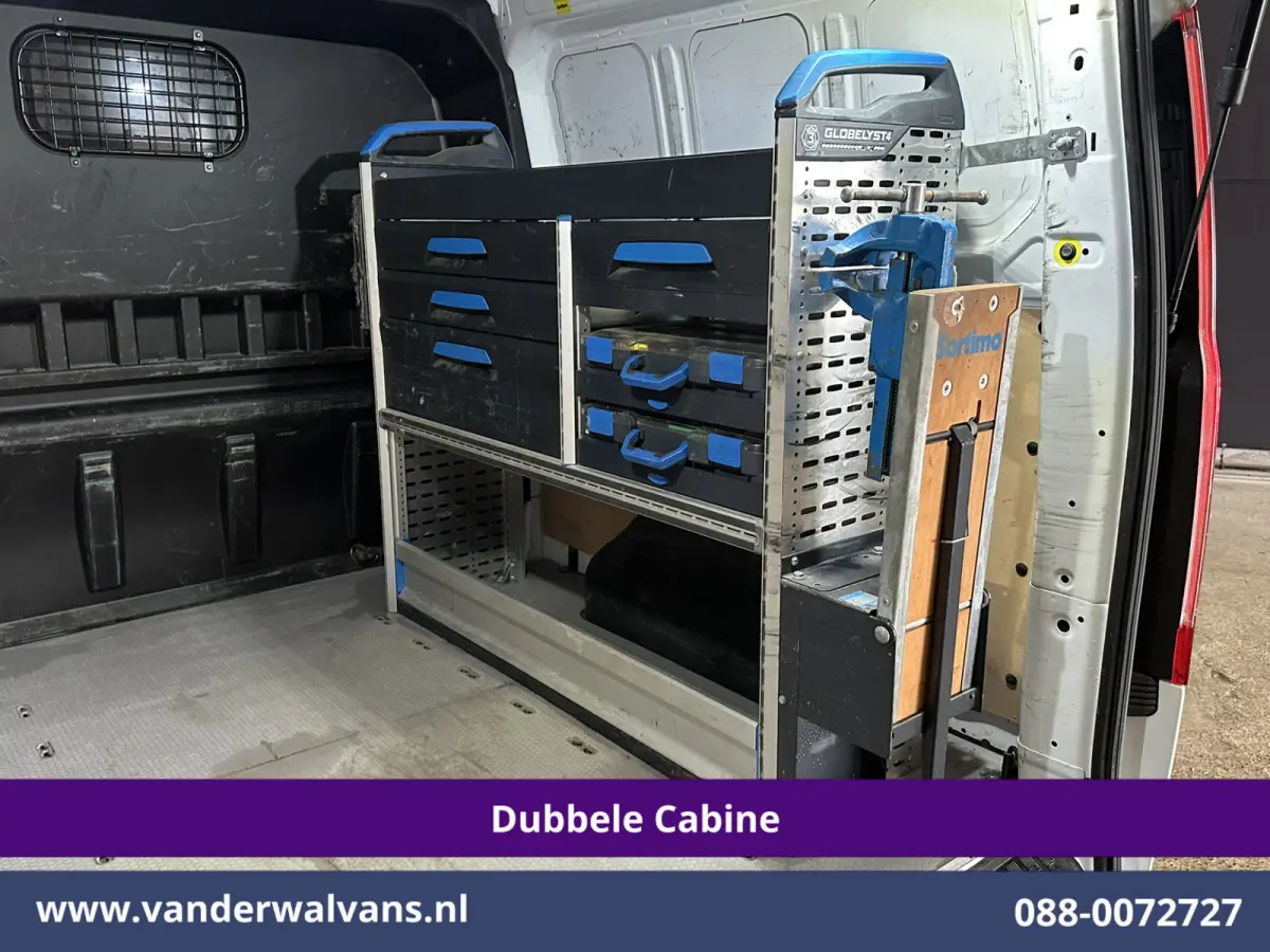 2.0 TDCI 131pk L2H1 Dubbele Cabine Euro6 Airco | 5-Zits | Xenon | Navigatie | Cruisecontrol | LED | 2800kg Trekhaak Stoelverwarming, Parkeersensoren, Achterklep