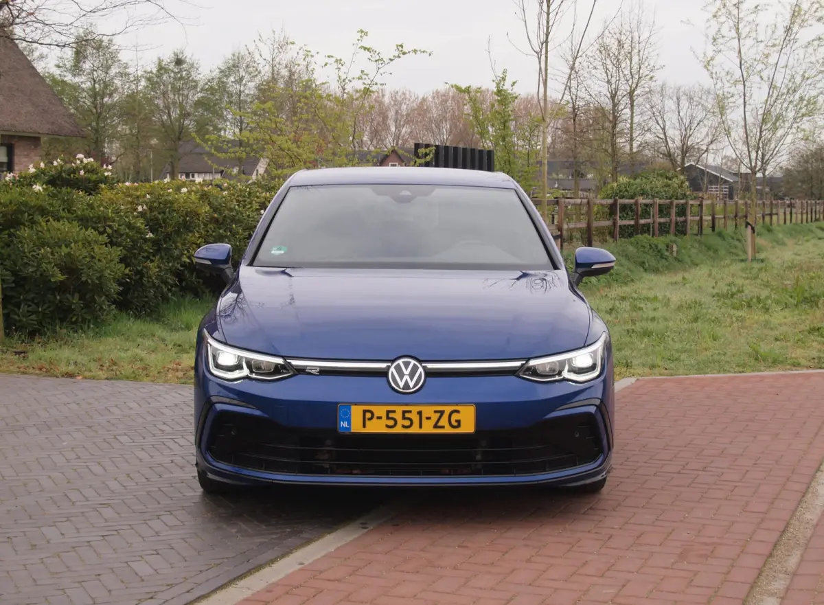 1.5 eTSI R-Line | Camera | Sfeerverlichting | Apple Carplay | Virtual Cockpit |