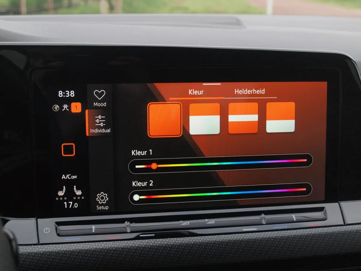 1.5 eTSI R-Line | Camera | Sfeerverlichting | Apple Carplay | Virtual Cockpit |